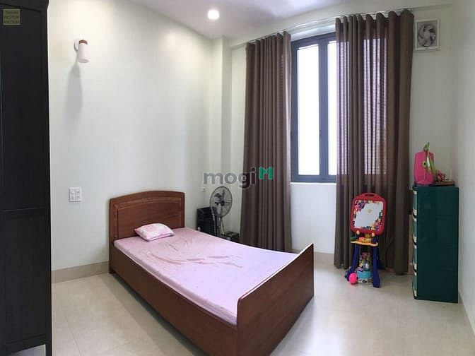 Hình ảnh Nhà đẹp DT 141m2 P.Cát Lái, Giá 20tr Full NT