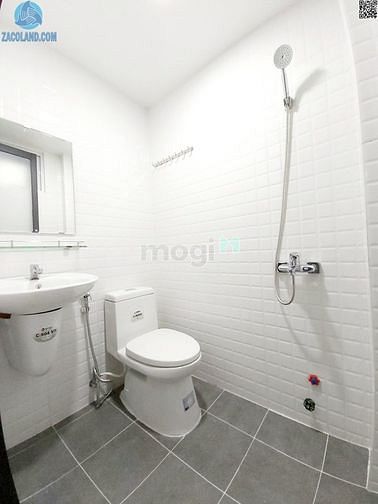 Hình ảnh Căn Hộ mới xây 100% Ở Lê Văn Sỹ Q.3 Full Nội thất + Cửa sổ