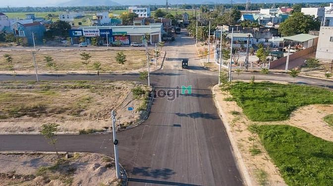 Hình ảnh Ngân hàng thanh lý đất thổ cư năm 2020 giá rẻ đất vàng KCN BECAMEX BD.