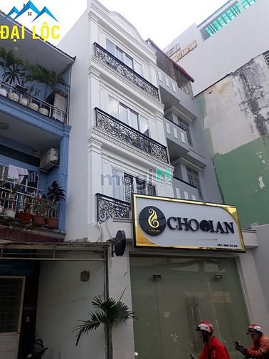 Hình ảnh Nhà cộng hoà, p4, q.tb. DT: 4x21, 1t3l, 5pn, 5wc.