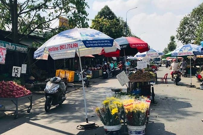 Hình ảnh Chuyển định cư cần bán nhà 125m2 1 trêt 1 lầu đối diện chợ