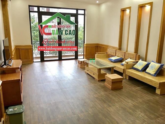 Hình ảnh House for rent beautiful 4-6 bed room Van Cao Street to live or work