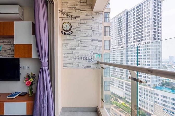 Hình ảnh Cho thuê chung cư Millennium 2PN, tầng cao, block B, đầy đủ nội thất