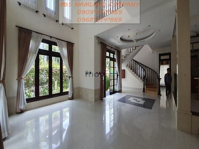 Hình ảnh Biệt thự Quận 2. 370m2, Đường Trần Não, P.Bình An,