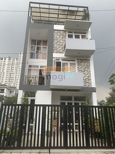 Hình ảnh Nhà phố 330m2 Lương Định Của, P.Bình An, Quận 2.