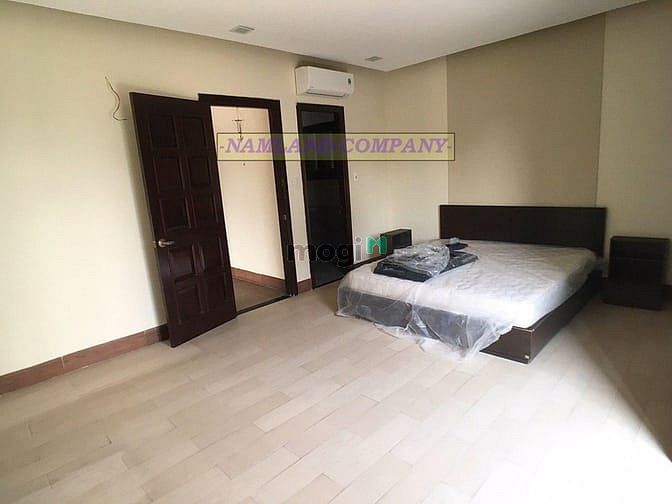 Hình ảnh Cho thuê nhà Đường Thảo Điền, P. Thảo Điền, Quận 2 300m2.