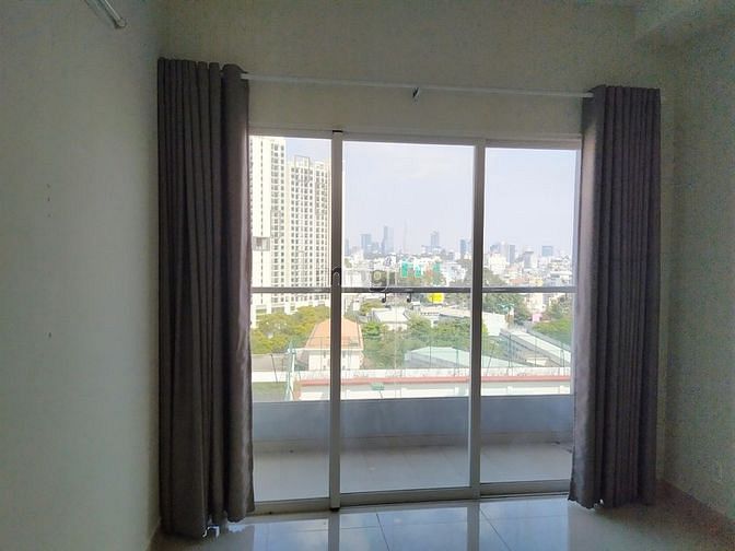 Hình ảnh Cho thuê CHCC 2PN Quận 10, NTCB Giá 15 Triệu/Tháng, View Bitexco