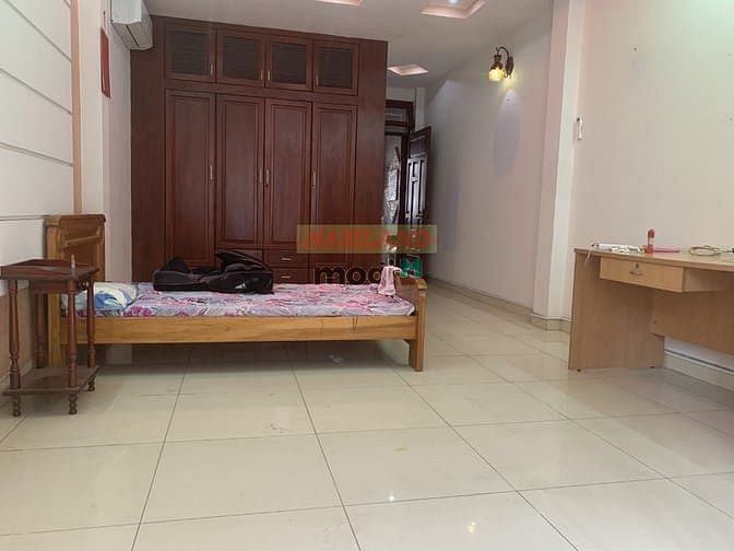 Hình ảnh Nhà cho thuê  Q2. 360m2 Đ. Quốc Hương, P.Thảo Điền.