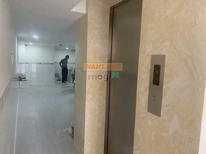 Hình ảnh Nhà cho thuê  Q2. 360m2 Đ. Quốc Hương, P.Thảo Điền.