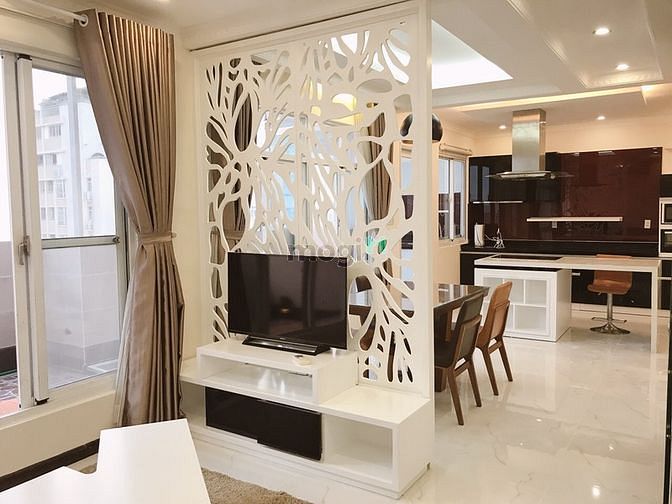 Hình ảnh Chủ nhà cần cho thuê gấp penthouse Sky 3, DT 265m2, cho thuê 35tr/th