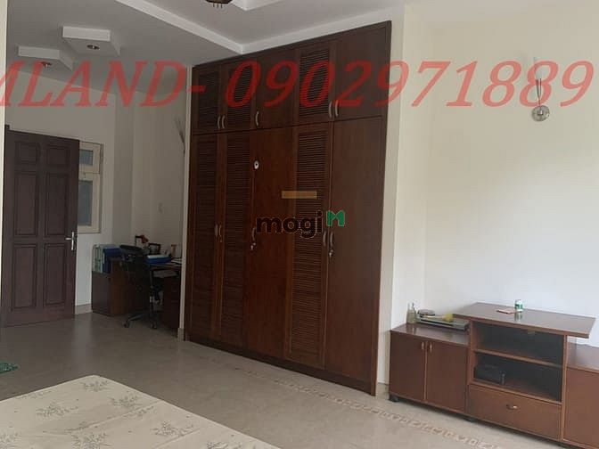Hình ảnh Nhà đẹp 2 lầu 4pn, full nội thất. 300(m2), 25tr / tháng