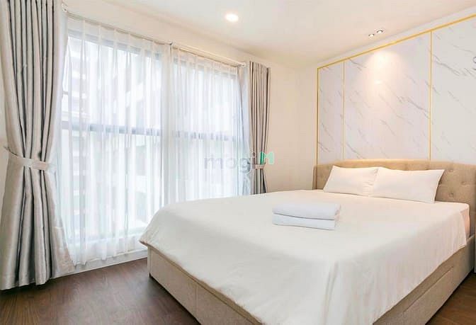 Hình ảnh Cho thuê CH Saigon Royal Q4 với 2PN 1WC full đồ 17 Triệu/ tháng