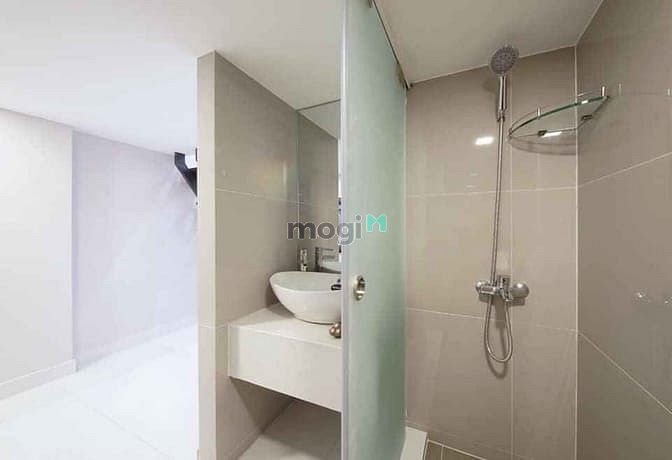 Hình ảnh Mb6623 nạp rút nhanh chóng mini quận 4, cầu Tân Thuận, full Nt_cửa sổ lớn, mới Xây...