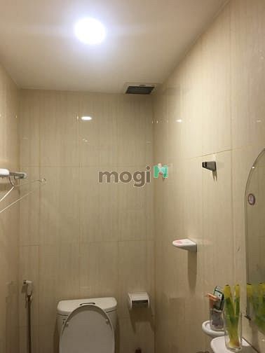 Hình ảnh Cho thuê Khách Sạn 16 phòng MT Đường Trần Văn Đang, P.9, Q.3.
