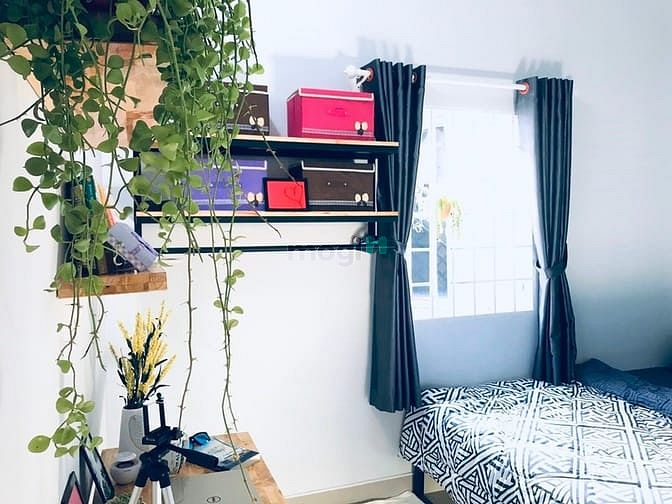 Hình ảnh Căn Hộ Có Cửa Sổ Siêu Thoáng Mát Ngay Cạnh Sân Bay