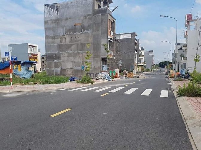 Hình ảnh Bán đất tthc tỉnh, tp mới bình dương, mt đt742 rộng 41 thông cổng kcn