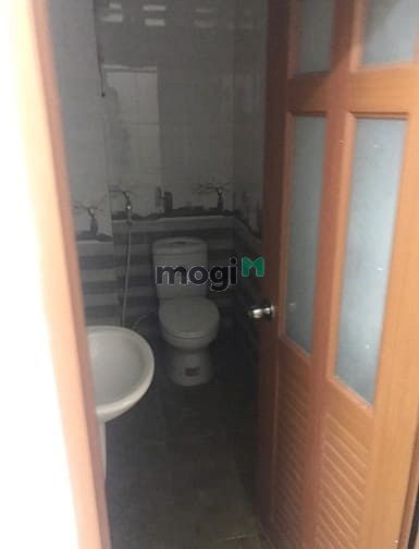 Hình ảnh Cho thuê Nc 3 tấm HXH Đô Đốc Long, p.Tân Quý,q.TP, DT:4x20M.