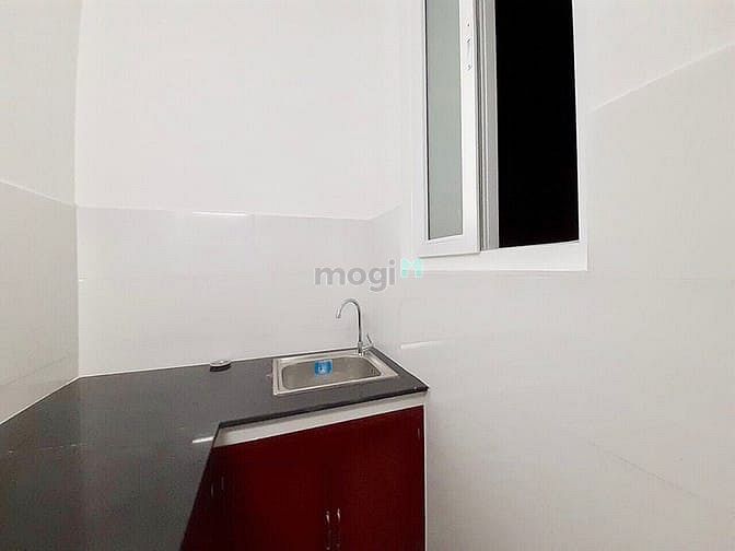 Hình ảnh Phòng Duplex có cửa sổ lớn, bếp riêng