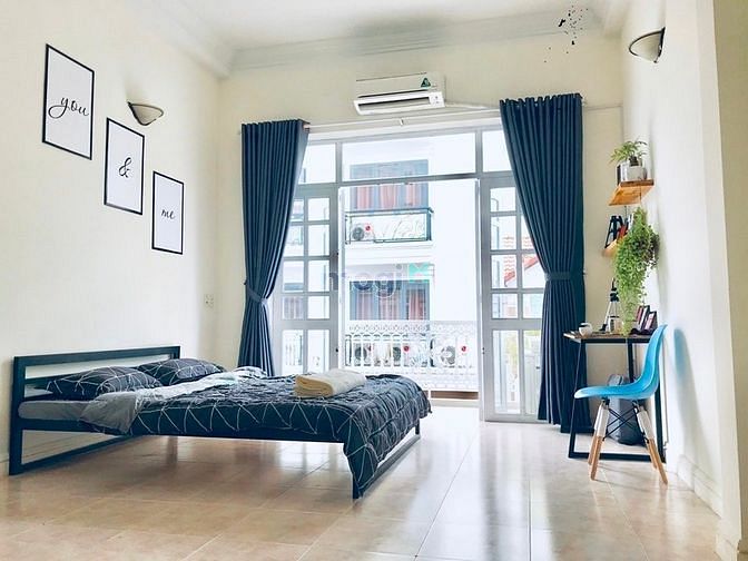Hình ảnh Mb6623 nạp rút nhanh chóng BALCONY SIÊU RẺ đường Hồng Hà sát Sân Bay