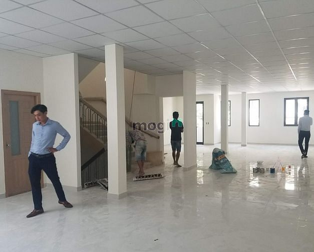 Hình ảnh cho thuê biệt thự 1 trệt 2 lầu Huỳnh Lan Khanh