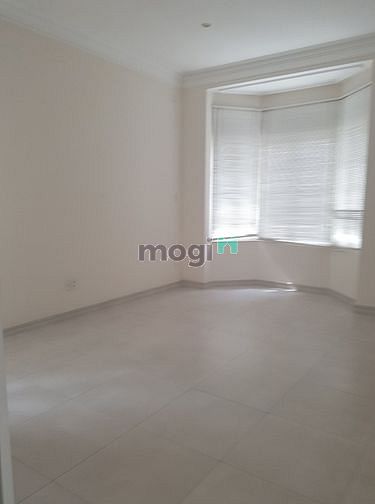 Hình ảnh cho thuê nhà 1 trệt 2 lầu Hoàng Kế Viêm