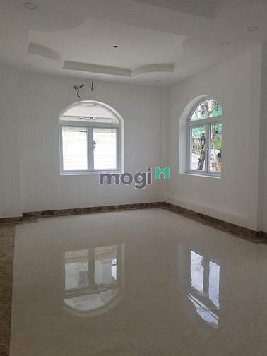 Hình ảnh cho thuê nhà 1 trệt 2 lầu Bàu Cát Đôi