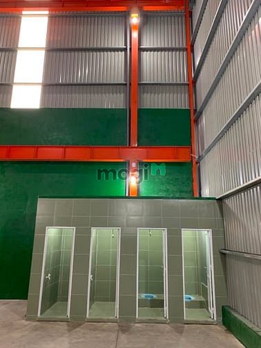 Hình ảnh cho thuê xưởng 1150m mặt tiền quốc lộ 1a