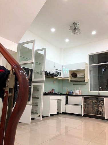 Hình ảnh Bán biệt thự mới xây dựng 100% P14 Tân Bình 6.2 x 18.5m, trệt 3 lầu