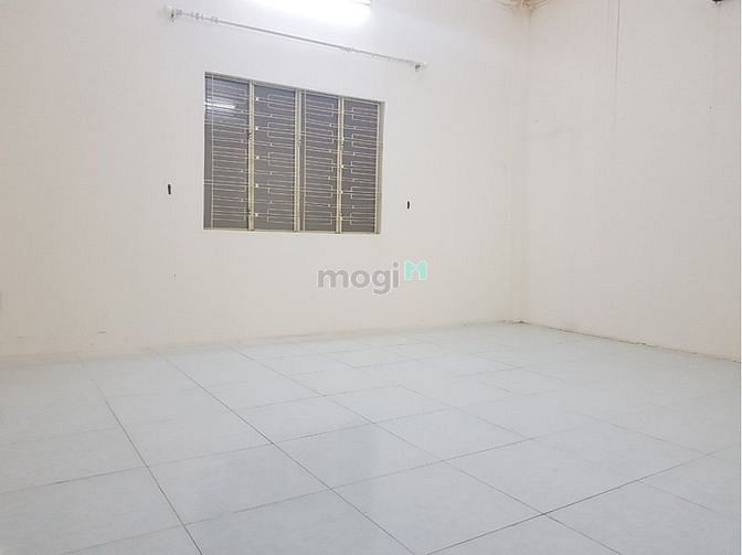 Hình ảnh cho thuê nhà 4 tầng Bàu Cát diện tích 4x20m