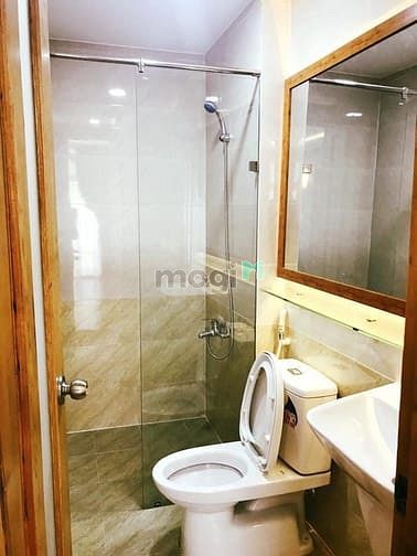 Hình ảnh Chỉ 19 tỷ hơn Bàu Cát - Tân Bình, DT: 8x18m, 5 Lầu + Thang máy