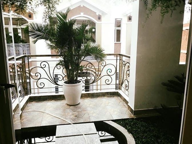 Hình ảnh Chỉ 19 tỷ hơn Bàu Cát - Tân Bình, DT: 8x18m, 5 Lầu + Thang máy