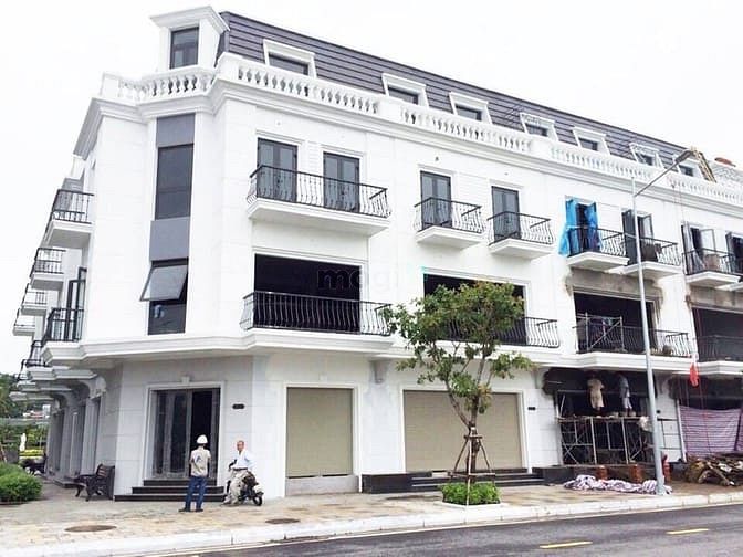 Hình ảnh Đất Nền Sổ Hồng Riêng Ngay Trung Tâm Thương Mại