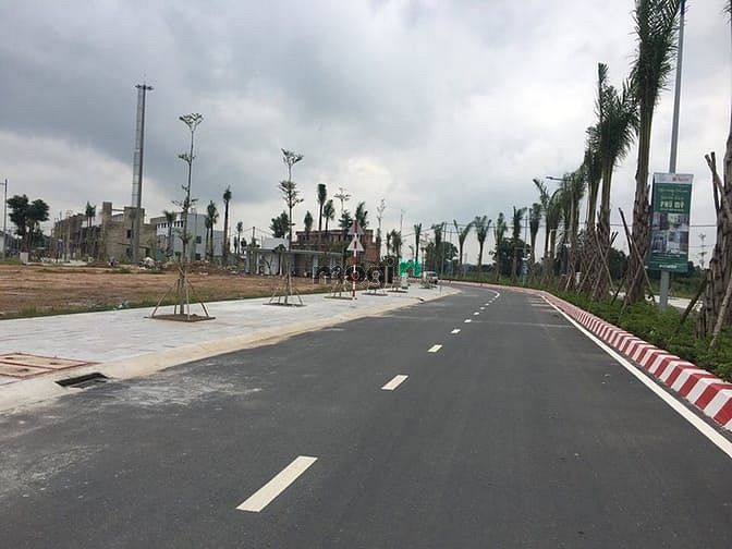 Hình ảnh Đất Nền Sổ Hồng Riêng Ngay Trung Tâm Thương Mại