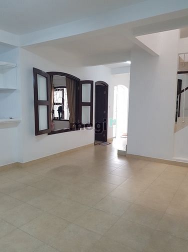 Hình ảnh cho thuê nhà 1 trệt 2 lầu Cộng Hòa diện tích 4,5x25m