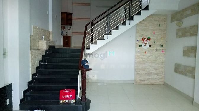 Hình ảnh Cho thuê nhà Gần chợ Đo ĐẠc - 2 Lầu - Giá 16 triệu/tháng