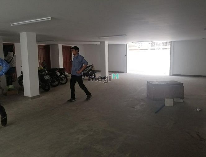 Hình ảnh cho thuê nhà 1 trệt 3 lầu B6 diện tích 5x22m