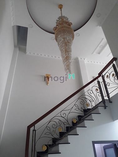 Hình ảnh Bán Gấp Nhà Hxh Đường Lê Văn Sỹ, Phường 1, Quận Tân Bình (5,3mx22m)