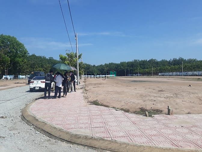 Hình ảnh Thanh Lý Gấp Đất Mặt Tiền QL14 Ngay Chợ Giá Thấp Nhất Khu Vực