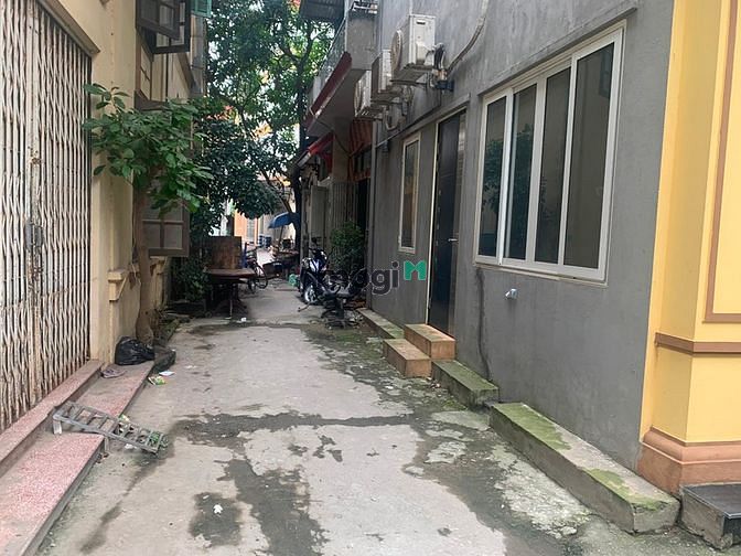 Hình ảnh Cần tiền bán 32m2 đất tại ngõ 145 Phúc Lợi, Long Biên
