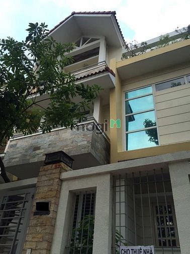 Hình ảnh Biệt thự Sân vườn Thảo Điền Cho thuê - DT 8x20m - Giá 2000$/tháng