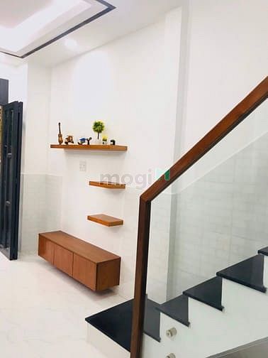 Hình ảnh Khuôn đất lớn, hiếm có, vuông vắn mặt tiền đường Q. Tân Bình