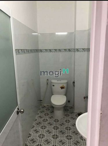 Hình ảnh Nhà mới Xây, 2,5 Lầu,4PN, đường Hòa Bình, q.Tân Phú.