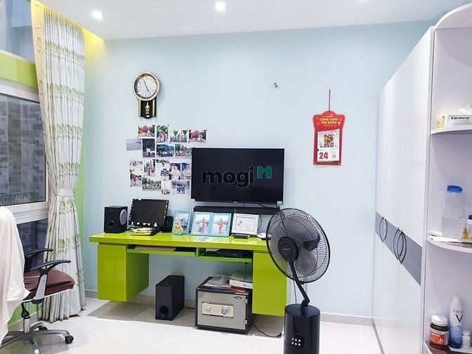 Hình ảnh Bán Nhà Hẻm Bạch Đằng DT: 4 m x 16 m DTCN: 68 m2
