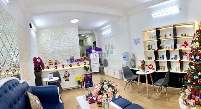 Hình ảnh Cho thuê MT Nguyễn Văn Đậu, Quận Bình Thạnh. DTSD 190m2