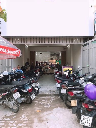 Hình ảnh Cho thuê MT Nguyễn Văn Đậu, Quận Bình Thạnh. DTSD 190m2