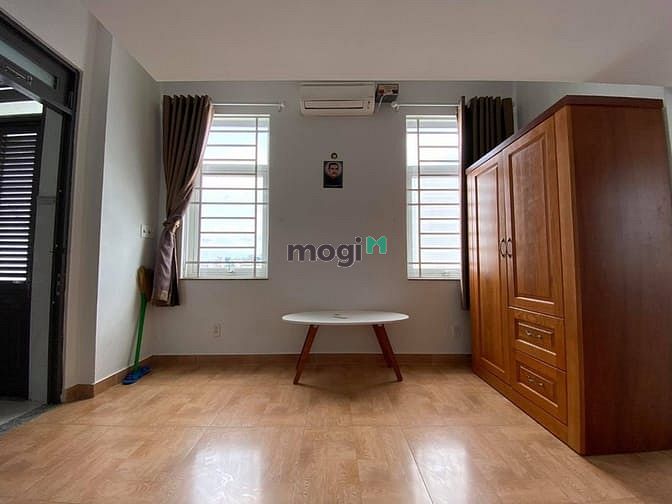 Hình ảnh Nhà có nhiều cửa sổ _^^_đầy đủ nội thất_phí dịch vụ bao rẻ_bếp riêng