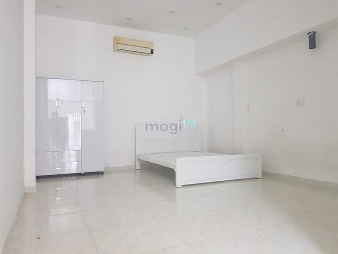 Hình ảnh cho thuê nhà 4 lầu Bàu Cát Đôi diện tích 8x29m
