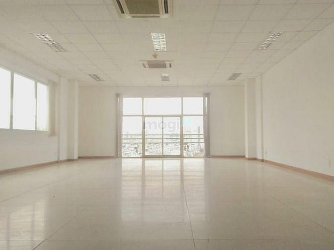 Hình ảnh cho thuê nhà Trương Công Định 5x21m 3 lầu