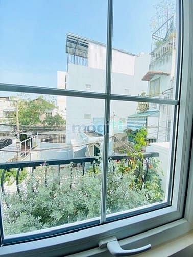 Hình ảnh Bán Nhà Hẻm Đất Thánh DT: 3.65m x 10 m DTCN: 33.80m2