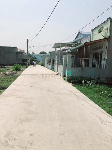 Hình ảnh Cần nhượng lại lô Phú Đông 97m2 gần Vingroup SHR